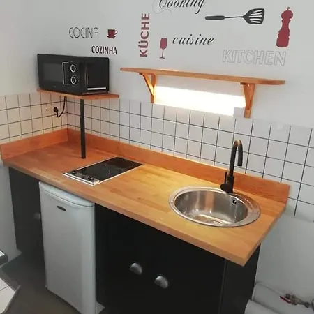 Le Dingson Apartment *